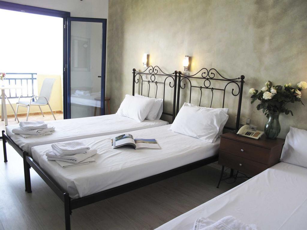 Hotel Azur Kriopigi Pokoj fotografie