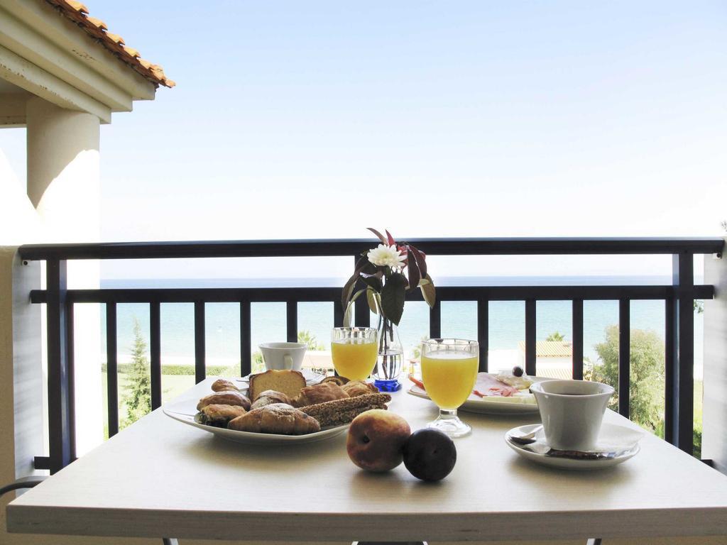 Hotel Azur Kriopigi Pokoj fotografie