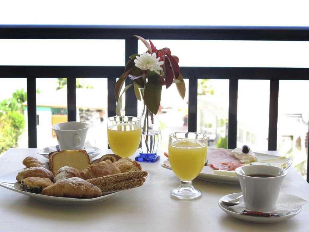 Hotel Azur Kriopigi Pokoj fotografie