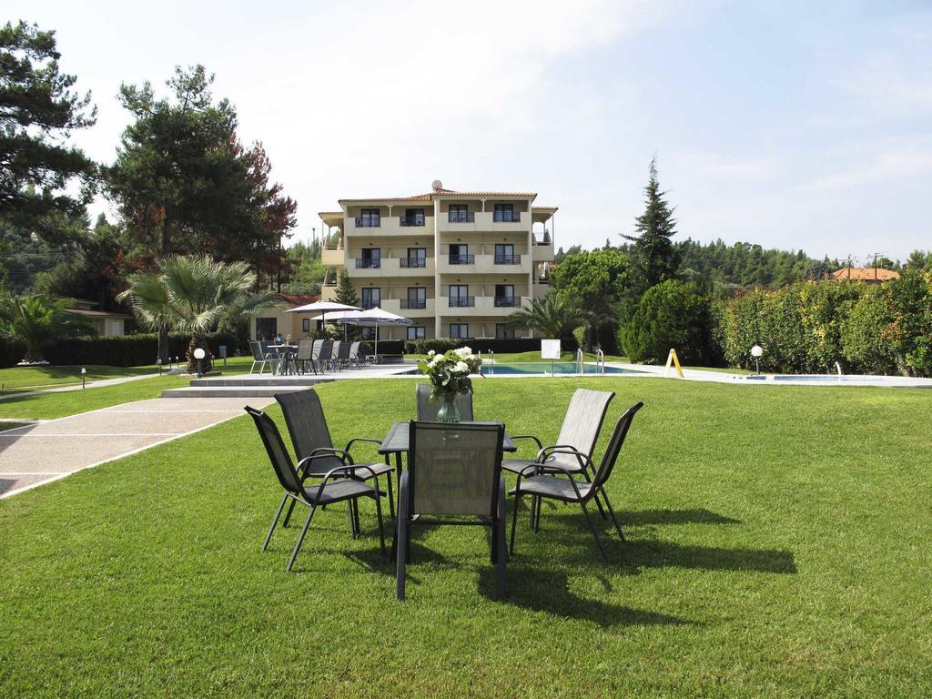 Hotel Azur Kriopigi Exteriér fotografie