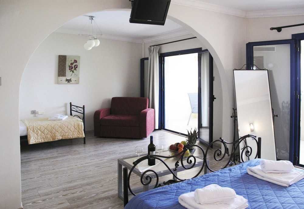 Hotel Azur Kriopigi Exteriér fotografie